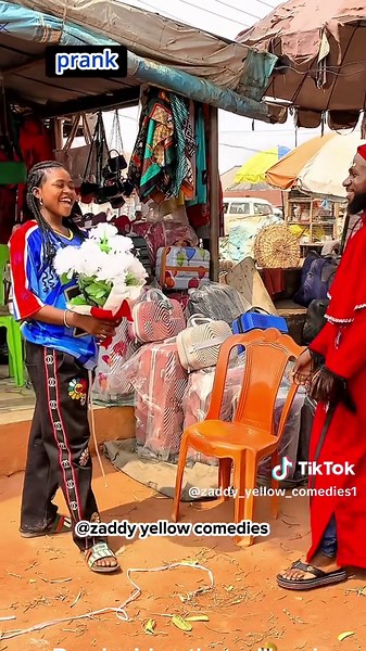 Prank 😂 lol #prank #pranks #prankvideo #prankchallenges #prankster #prankcall #prankvideos #pran #pranked #pranking #prankers #explore #foryou #prankwars #zaddyyellowcomedies #zaddyyellow