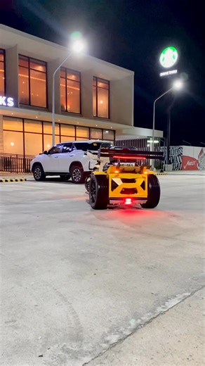 NORTH LOOP😄😄 Happy bless Sunday mga kaharo ! We build culture of my brand making people happy every Time they see our trike . Yan Ang goal natin , Mapasaya Ang mga Tao Kahit sa kapirasong sigundo man lang napapangiti natin sila 🙏🙏🙏 | HARO MOTO BUILD