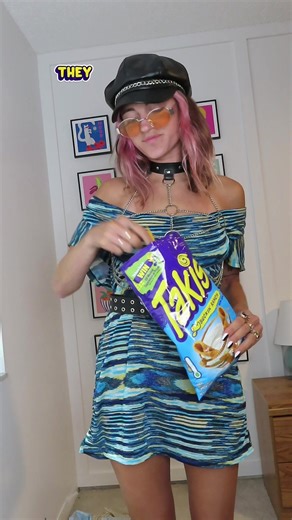 #ad Intense snack to match my intense crafting timeline!!! Actually addicted to the Buckin' Ranch @Takis, what's your favorite flavor?? #TakisPartner #thriftflip #reworkedclothes