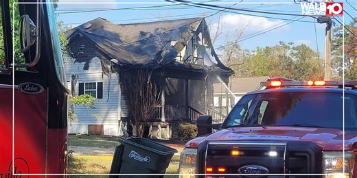 Investigation underway after Thomasville house fire briefly blocks road
