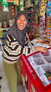 lagi m3njual tiba” ke!ng4t ama yg k3maren v!r4l itu | Dila