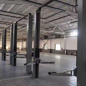 [Hot Item] Customize Cheap Auto Car Lifter Garage Hydraulic 2 Post Car Lift for Sale