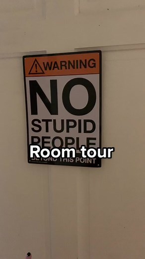 Ultimate 80s Rock Bedroom Tour - Guitar, Vinyl Records & Posters