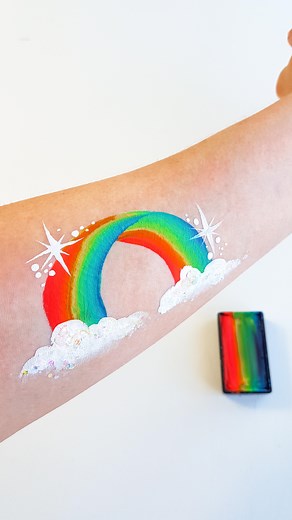 Super easy Rainbow Arch arm design. I love this one so much 🌈 #facepaint #facepainting #facepainter #rainbow #rainbowfacepaint #rainbowarm | Ashlea Henson