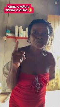 Open your hand and close your eye #mariaisaura #humor