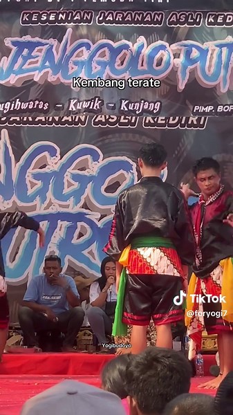 Kembang Terate: Jaranan Jenggolo Putro Tradisi Kediri
