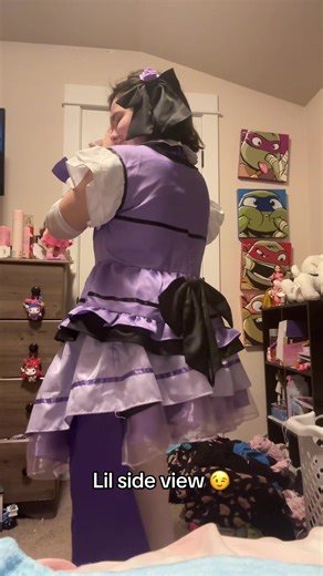 Me as Maki/Louisa the Lilac, my cosplay for SacAnime Spring 2026. The reason I call it Louisa the Lilac is because me and my new bf are doing a Batman cosplay together and the closest purple Batman villain was Louie the Lilac from Batman 1966. Ironic cuz I am bringing Matt, Sam and Tony flowers. #transition #cosplay #purple #sacanime #couragethecowardlydog