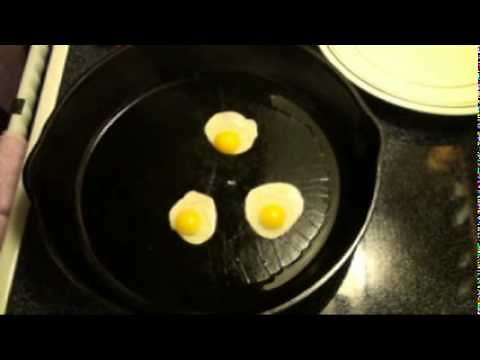 Frying Quail Eggs