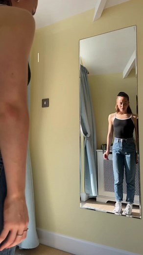 life’s too short to spend it worrying about your body🫶 #bodyimage #edrec0very #ed