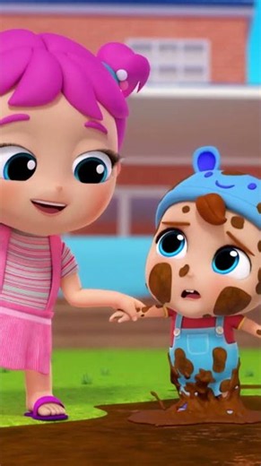 ¡Qué divertido jugar en el barro! 😝 #littleangel #playtime #kidssongs