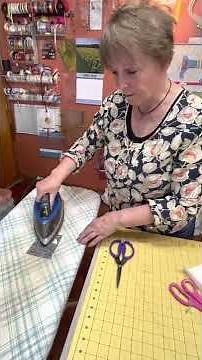 How to use that crazy Heat 'n Bond......and it's not to keep warm!