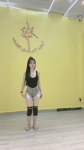 77K views · 1.3K reactions | Low key... | Na Tím | Facebook