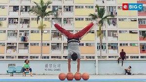 41K views · 28 reactions | Here’s one that’ll capture your attention. Four times over. Meet the world’s first quad-camera smartphone. #GalaxyA9 #Samsung #BigCMobiles #SamsungA9 #SamsungGalaxyA9 #SmartPhones | BigC Mobiles | Facebook