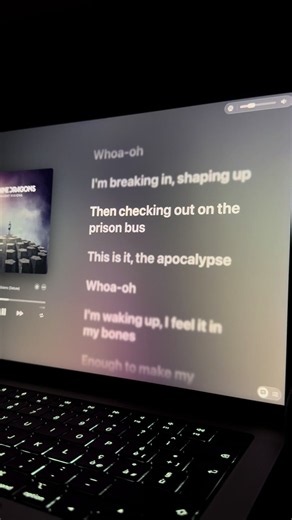RadioActive Love lyrics karaoke - Heart song sing-along