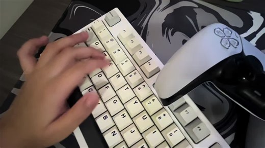 Hand Cam playing fortnite #Fortnite #fortnite #handcam #Handcam #keyboard