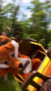 Prêt à décoller dans un monde de rêve ? 🥰 Sensations, émotion, poésie, le Petit Prince vous invite à découvrir son univers dans le plus grand parc d’attractions en Alsace ! 🎢🎡 Réservez votre aventure ! ✨ | Le Parc du Petit Prince - Alsace