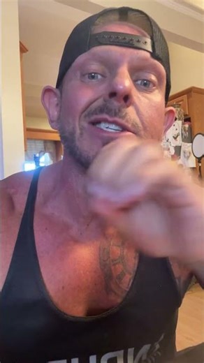 The simplest nutrition hack for fat loss: repeat the same meals consistently.