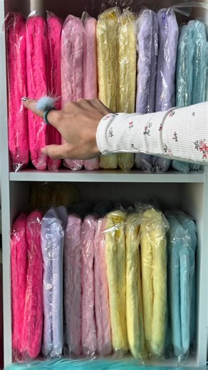 59K views · 1.4K reactions | Leave a  in the comments if you love the color blue! #smallbusiness #misterybox #jewelry #viral #trand #gift | Plush Box | Facebook