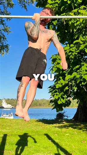 Comment “proportion” For a full follow along calisthenics workout designed for building a proportionate physique 💪 Want to build that proportionate, aesthetic male physique? Here’s how to sculpt the look that turns heads 👇🔥 ✅ 1. Build broad shoulders & upper back — focus on pull ups, pike push ups, and handstand work to widen your frame 🏗️ ✅ 2. Tighten your waistline — stay lean through clean nutrition and consistent core training 🥦🔥 ✅ 3. Develop your chest & arms — push ups, dips, and str