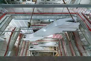 137K views · 1.6K reactions | 12 escalators in 11 hours! Our colleagues in France raced against the clock to replace all the escalators overnight at the historic Printemps Paris Haussmann in 2015. Read more: https://schdlr.link/2CdHduu | Schindler | Facebook