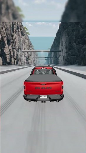 Dodge Ram vs GMC Sierra 😳🔥 Downhill Drag Race | BeamNG Drive