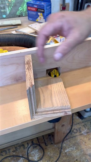 New MicroJig lock miter joint router bit has easy setup #woodworking #tools #woodshop