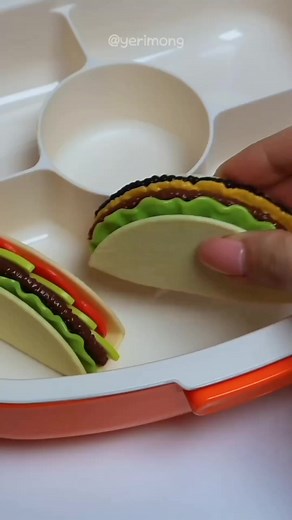 32K views · 441 reactions | ASMR filling lunch box #asmr #toy #reel | Daily Asmr | Facebook