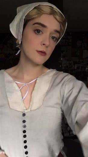 Creating a Cosplay Dress from 2015 The Witch Film