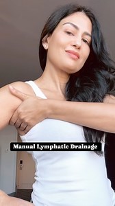 The process begins by gently activating the lymph nodes under the arm with small, circular motions using the opposite hand and palm, setting the stage for effective lymphatic drainage. Following this, the lymph fluid is drained from the clavicle towards the underarm, ensuring the pathways are primed for detoxification. Small, circular motions are then applied on the clavicles, facilitating the movement of lymph from the back of the ear towards this area. The procedure continues by encouraging th
