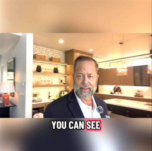 Buyers — this one deserves your attention. 🏡✨ Recently completed by renowned builder Scott Cherry and proudly listed by my friend @johnieborgeson, this modern masterpiece truly checks every box for those who appreciate elevated design, thoughtful craftsmanship, and an effortless lakeside lifestyle. Located on desirable Lake LBJ, residents enjoy calm water, stunning views, and easy access to the areas amenities — the perfect setting for both weekend escapes and full-time luxury living. Homes lik