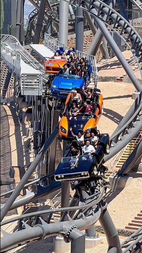 No other coaster Does THIS 🤯 / Universal Studios Hollywood, California