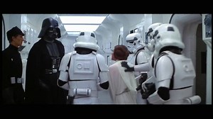 Cómo hubiera sido la voz de Darth Vader en Star Wars si Lucas no hubiese doblado al actor que lo encarnaba