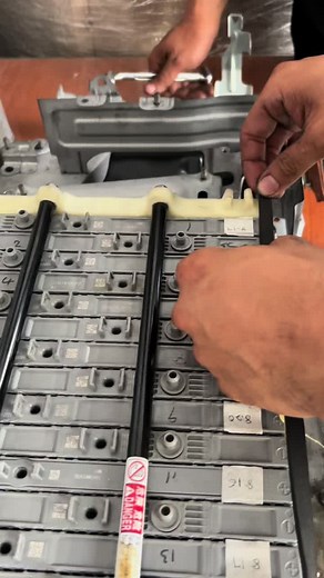 Replace Toyota Prius Hybrid Battery