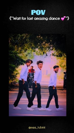 Hello Hello.....💕 #danceshorts #girlsdance #indiandance #trendingshorts