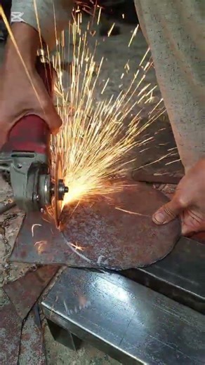Perfect Circle Cutting with Angle Grinder | Weldcraft Studio#diy