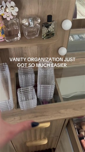 Transform Your Vanity: Easy Organization Tips