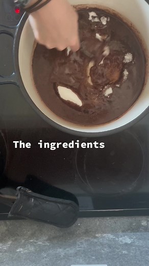 Delicious Fudge Recipe for Baking Enthusiasts