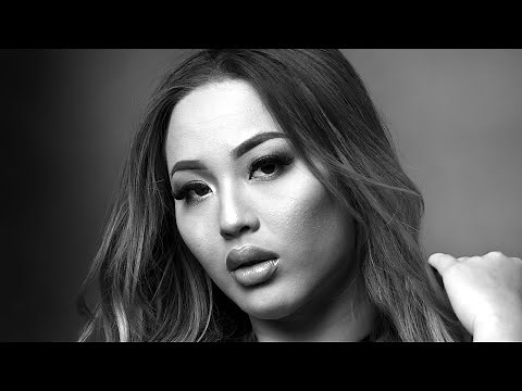 OnlyFans/Cam Model interview-Kazumi
