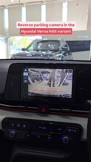 Reverse camera in Hyundai Verna HX6 variant 💯 #shorts #hyundaivernafacelift