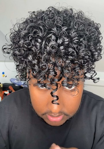 Men's Curly Hair Tutorial: Step by Step Guide