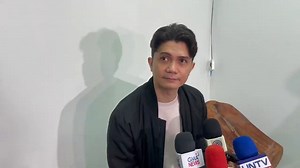 WATCH: Vhong Navarro is now at the NBI. He expresses his frustration over his case, but says he will face the complaint head on. | via Niko Baua, ABS-CBN News Read: https://news.abs-cbn.com/news/09/19/22/arrest-warrant-issued-vs-vhong-navarro | ABS-CBN News