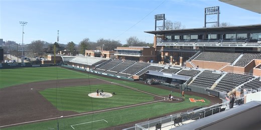 Tennessee baseball announces checker Lindsey Nelson