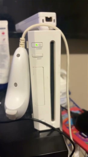 Inserting Wii sports into my Wii￼