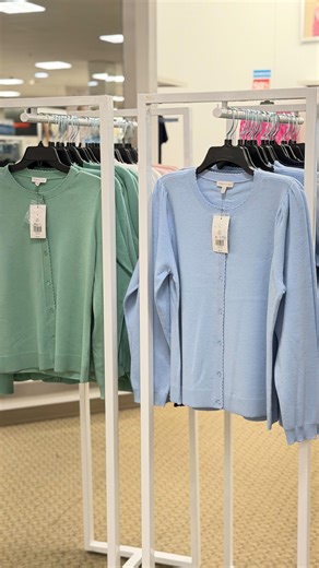 Ashley | HomeGoods Finds & Designer Looks for Less | So many pretty, preppy patterns for Spring 😍 Follow & comment YES PLEASE to shop online or pick up in the store! This is one of my... | Instagram