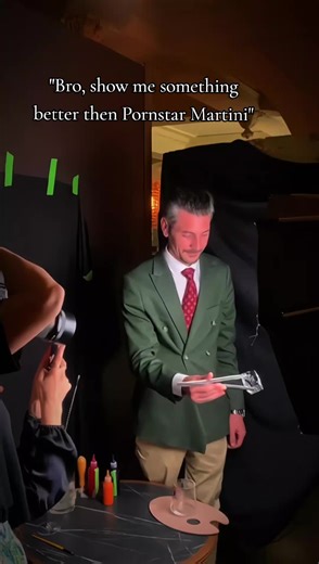 Little Mercy Bombay Sapphire Premier Cru Supasawa Passion Fruit Syrup Absinthe Gabriel Boudier Maracuja Liqueur #fy #cocktails #hobby