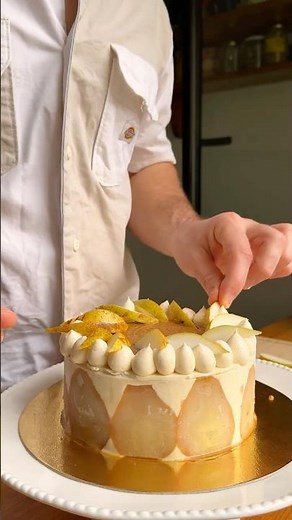 Le Poirier : Entremets à la Poire 🍐 | Recette avec Crème Diplomate, Biscuit Dacquoise et Praliné