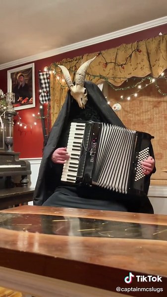 Tip Top Polka: The Krusty Krab Theme