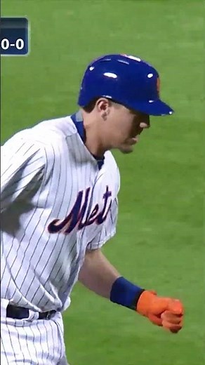 10 runs in an inning?! Wilmer Flores crushes a grand slam 🔥