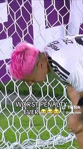 Worst Penalty Ever: Hilarious Soccer Fails Compilation