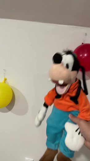 I tried to recreate the Phone Guy scene from FNAF the Musical by @Random Encounters